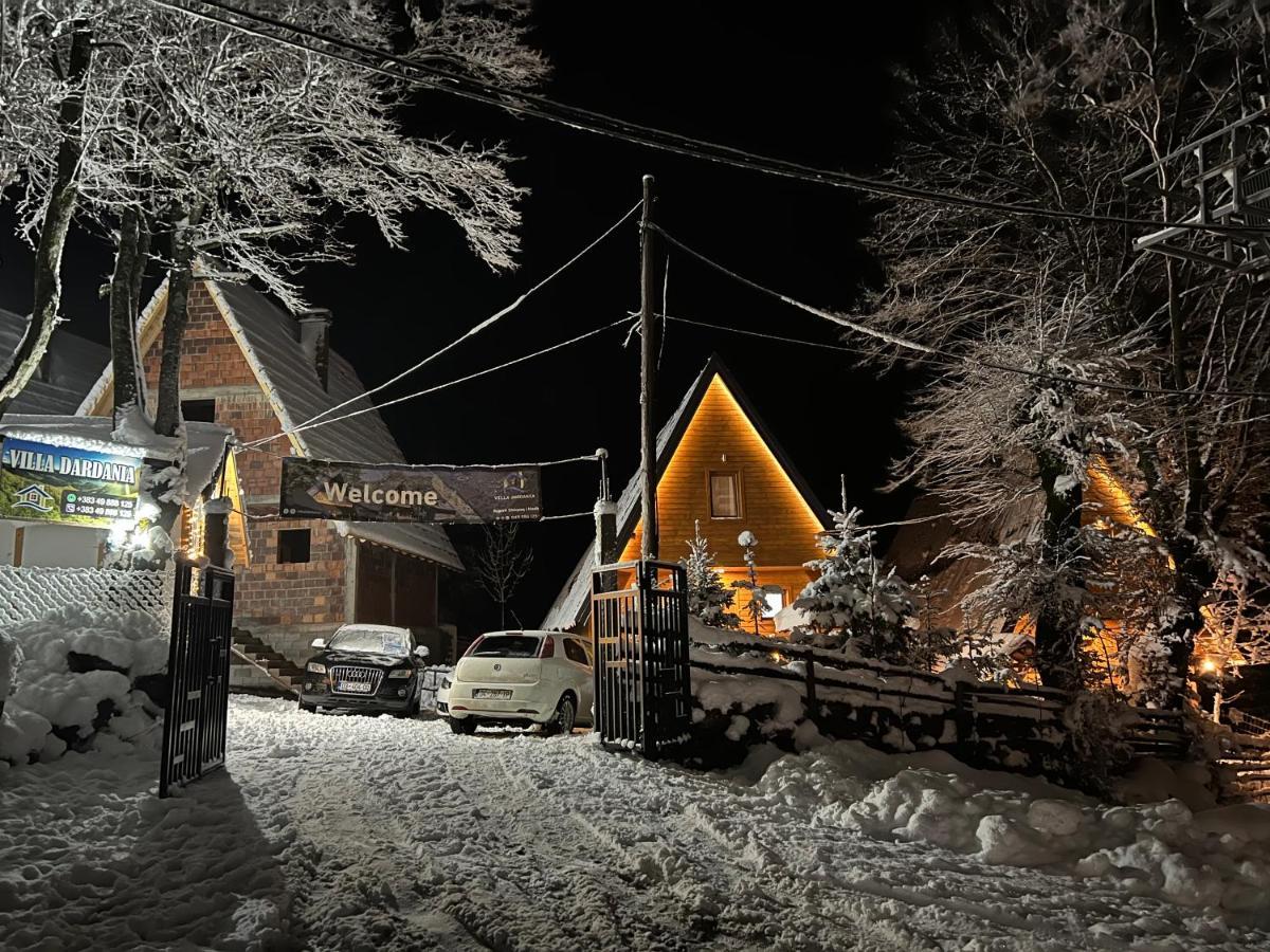 Villa Dardania Peja Exteriör bild